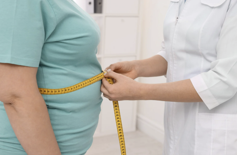manfaat jalan kaki, kesehatan jantung, mencegah diabetes, cara menurunkan berat badan, aktivitas fisik sehat, Bunda, si Kecil